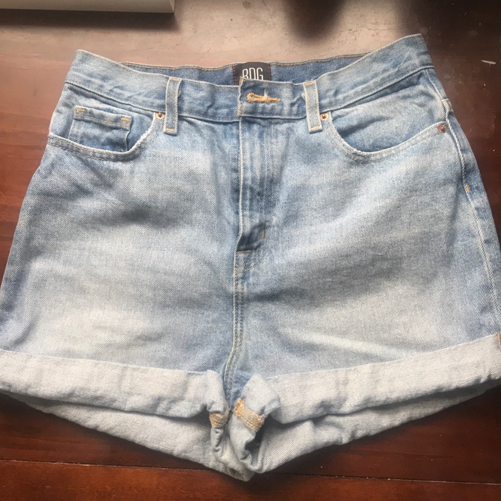 BDG mom high rise shorts